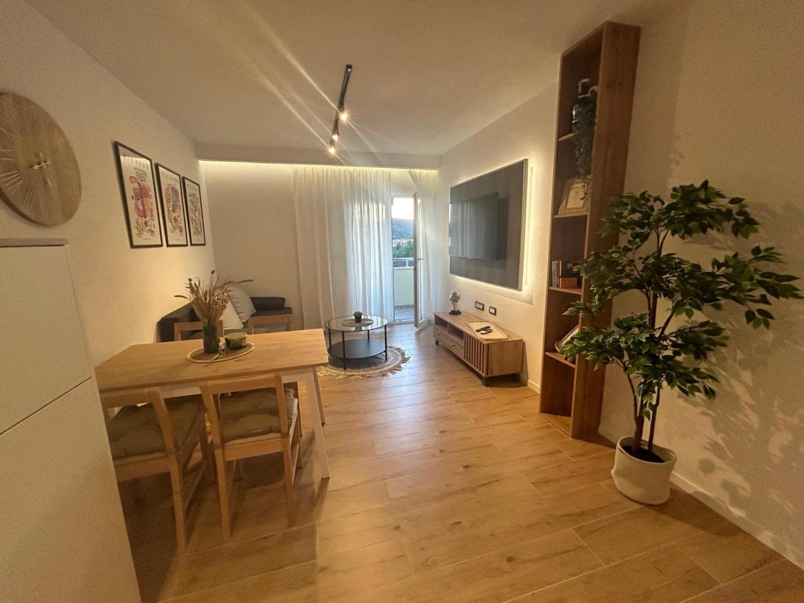 Apartmani Palada Poljica  ภายนอก รูปภาพ