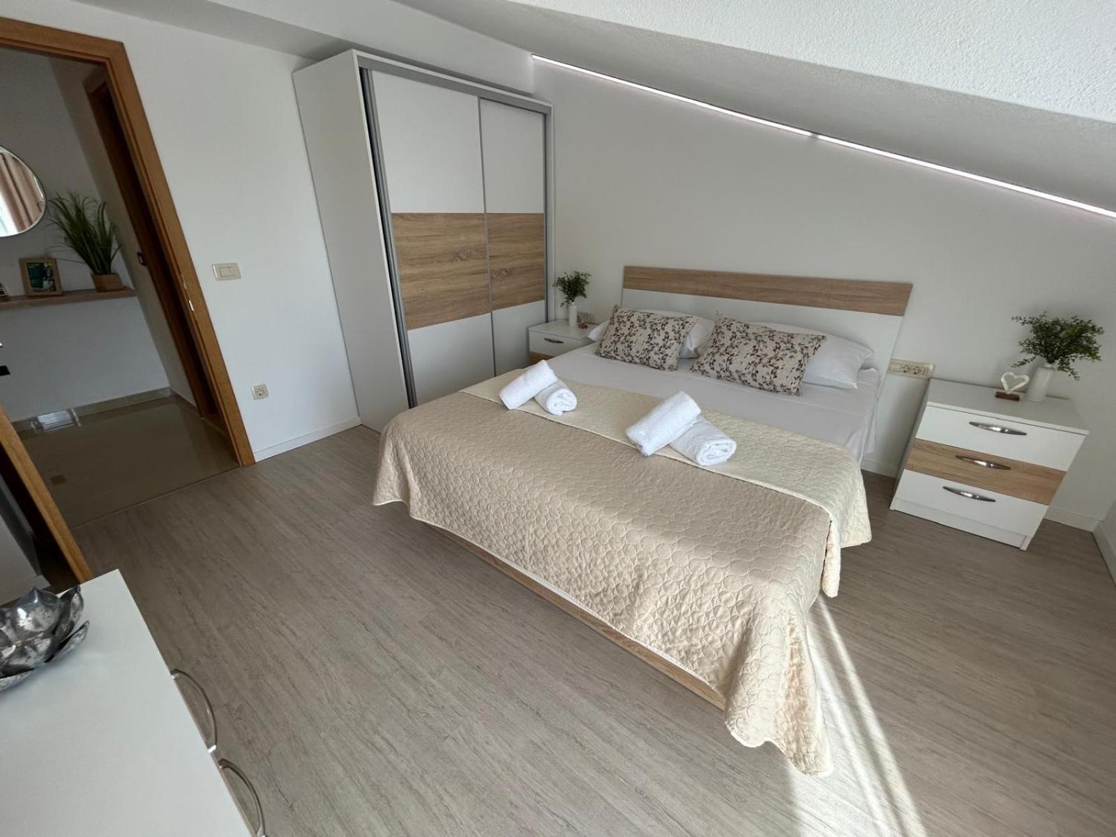 Apartmani Palada Poljica  ภายนอก รูปภาพ