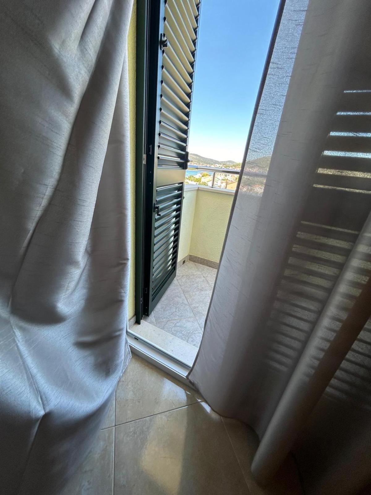 Apartmani Palada Poljica  ภายนอก รูปภาพ
