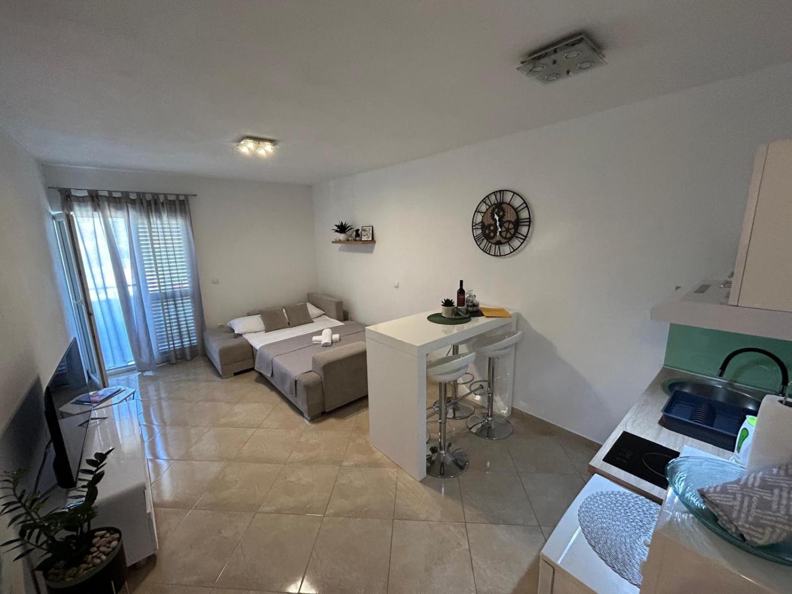 Apartmani Palada Poljica  ภายนอก รูปภาพ