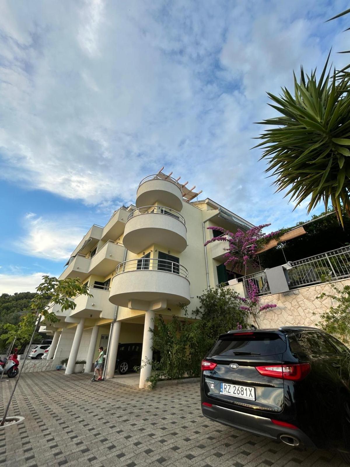 Apartmani Palada Poljica  ภายนอก รูปภาพ