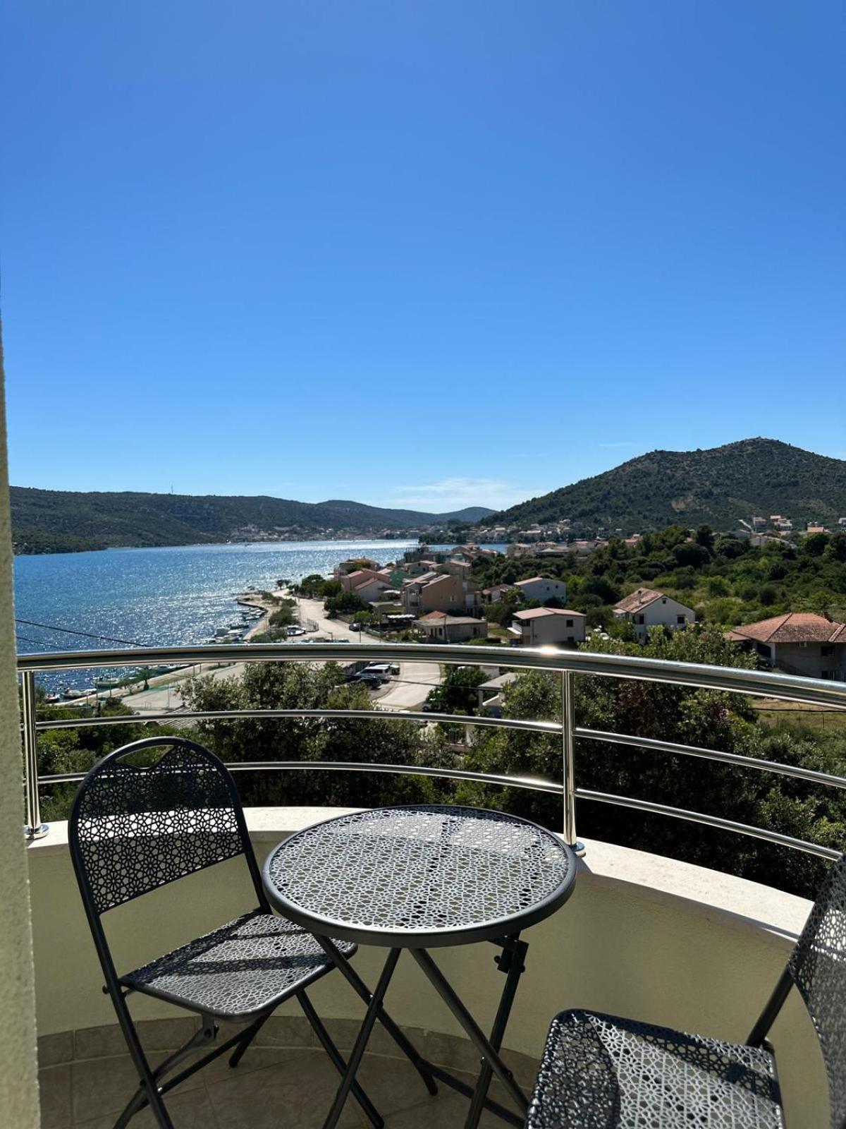 Apartmani Palada Poljica  ภายนอก รูปภาพ